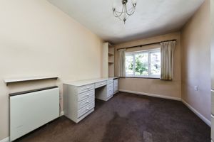BEDROOM- click for photo gallery